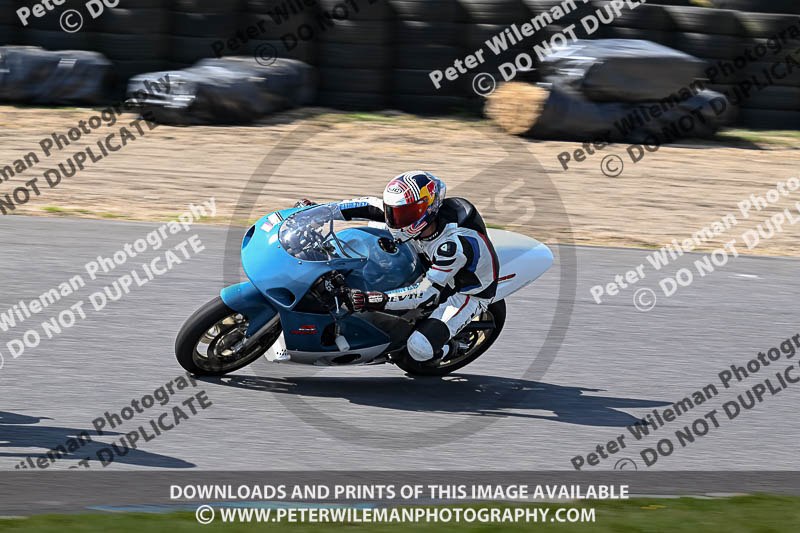enduro digital images;event digital images;eventdigitalimages;lydden hill;lydden no limits trackday;lydden photographs;lydden trackday photographs;no limits trackdays;peter wileman photography;racing digital images;trackday digital images;trackday photos